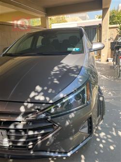 هیوندای ئەلەنترا